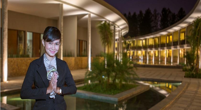 Hotel Neo+ Green Savana Sentul City Bogor Eksteriør bilde