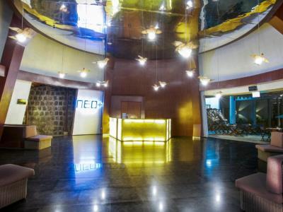 Hotel Neo+ Green Savana Sentul City Bogor Eksteriør bilde