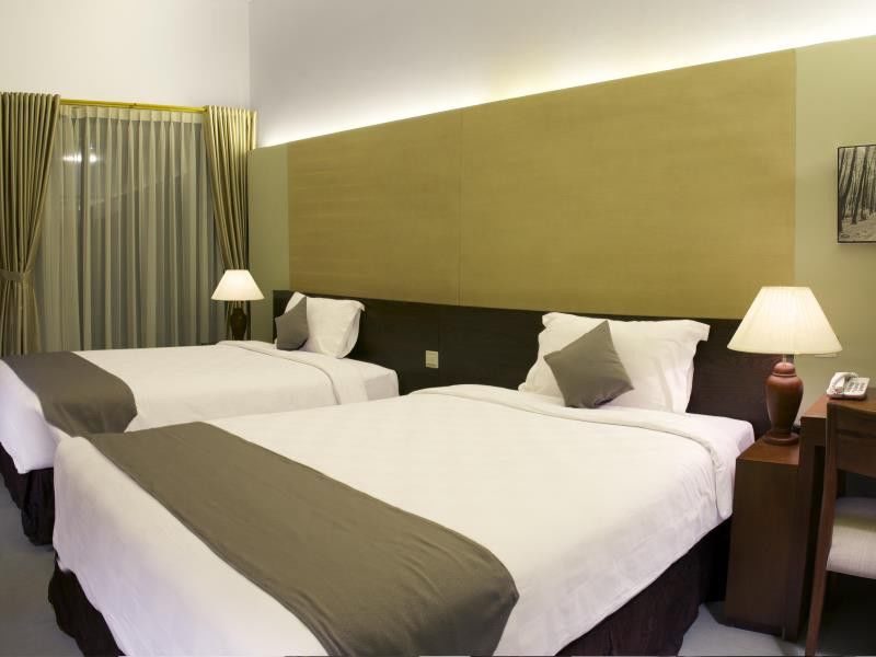 Hotel Neo+ Green Savana Sentul City Bogor Eksteriør bilde