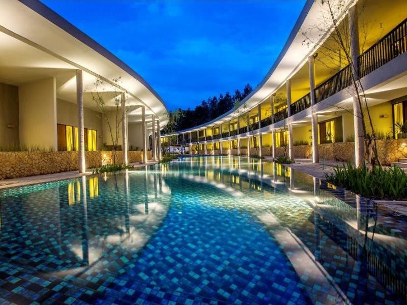 Hotel Neo+ Green Savana Sentul City Bogor Eksteriør bilde