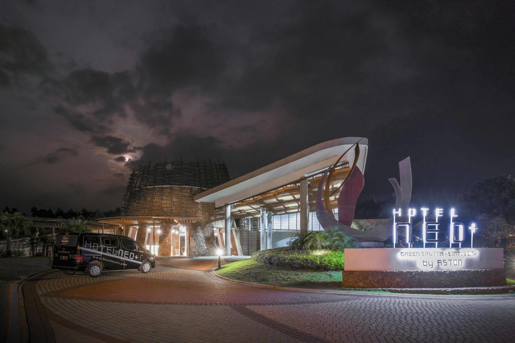 Hotel Neo+ Green Savana Sentul City Bogor Eksteriør bilde
